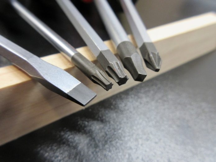 The types of RV screws and bits you should have in your toolbox