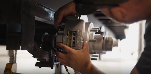 Why More RV Owners Are Switching from Drum Brakes to Disc Brakes